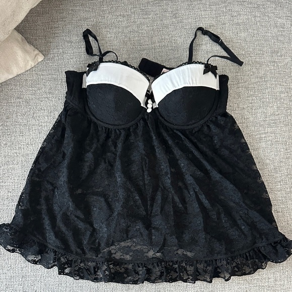 La SENZA Other - La SENZA Black and White Lace Chemise